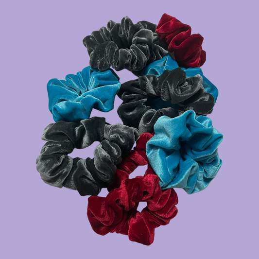 VELVET SCRUNCHIES